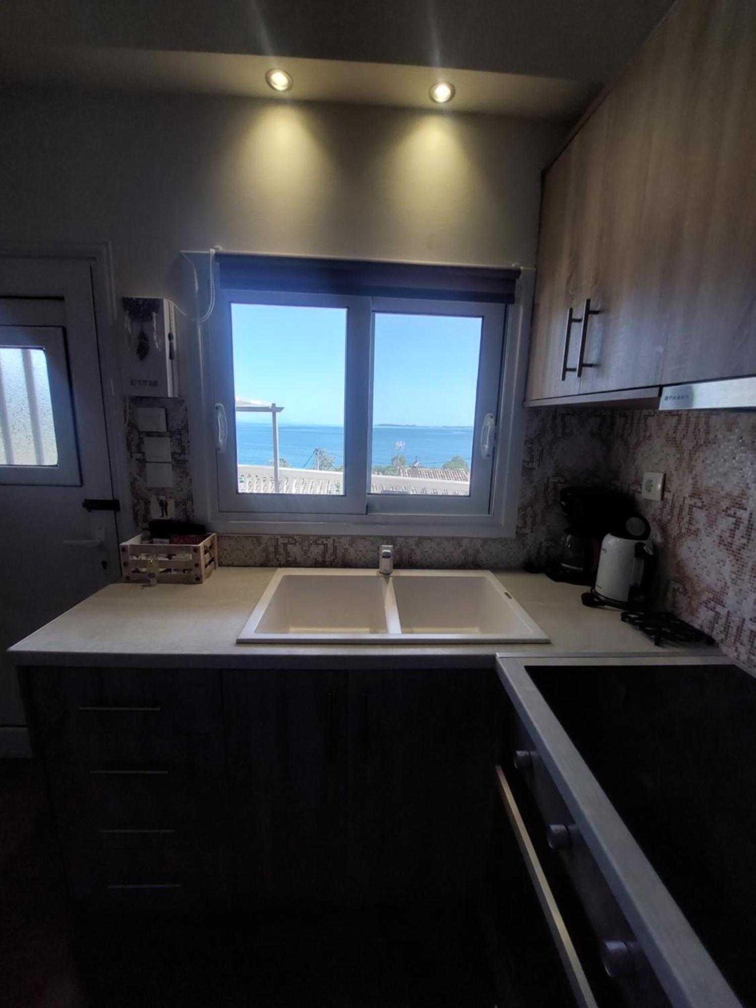 Nota 'vacation Near The Sea' 2 Barbati